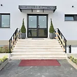 Hotel He Roma Riano (Rome)